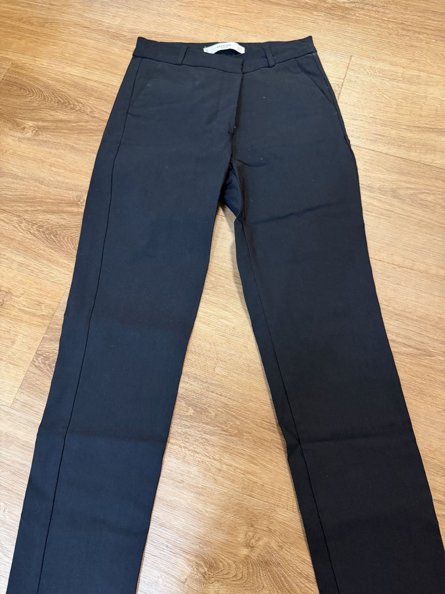 Mango Pantaloni: Mango Basic Hose, schwarz, Gr. 36 - Top Zustand! – Usato da Bassersdorf venduto da Sandy456 1