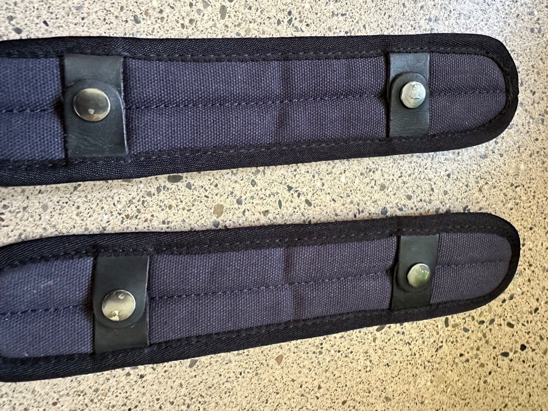 Altro in  Abbigliamento & Accessori: Qwstion Schulter Polster Strap   Blau – Usato da Zürich venduto da top_fj7h 2