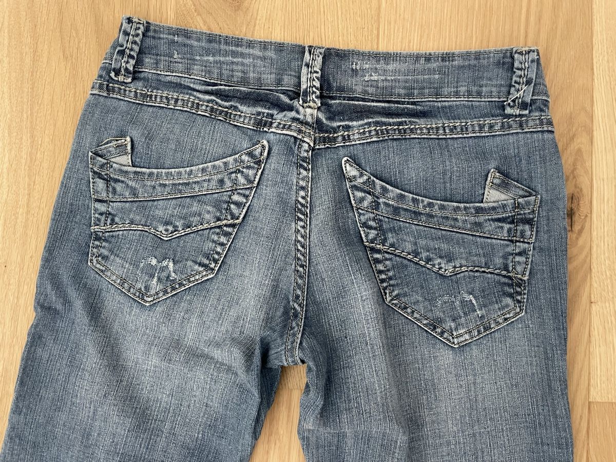 Jeans: Vintage Caprihose Jean – Usato da Untersiggenthal venduto da bla_55sl