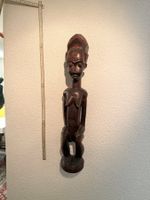 Grosse afrikanische Holzfigur – handgeschnitzt – ca. 65–70cm