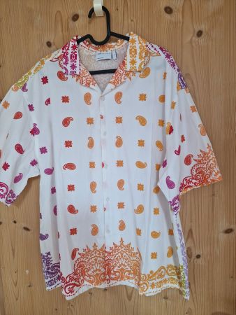 Sommerliches ASOS Hemd M Herren Paisleymuster bunt weiss NEU
