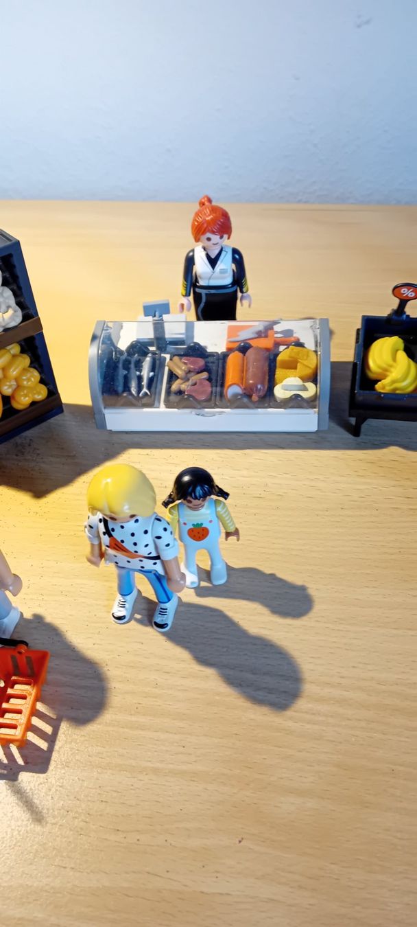 Playmobil Giocattoli: Migros Playmobil Set – Usato da Winterthur venduto da Meshkl 1