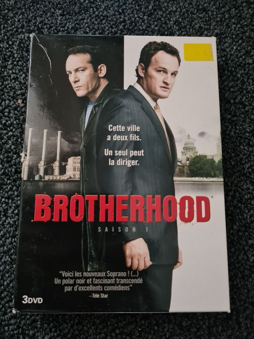 Tutti i DVDs: BROTHERHOOD STAFFEL 1 – Usato da Ruswil venduto da jan_bxl5