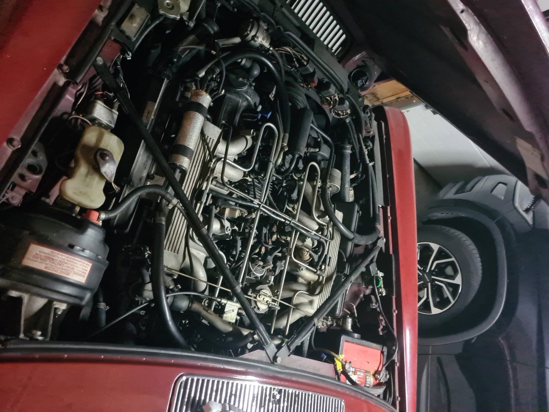Jaguar Automobili: Jaguar XJ 12 Serie 3 – Difettoso da Häfelfingen venduto da SchoeflihofBinz 9