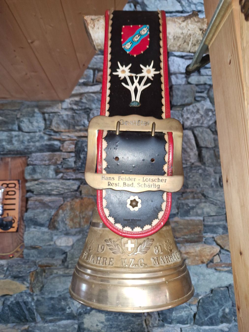 Cloches & sonnailles: Glocke Treichel – D'occasion à Guarda par rue_bpd7