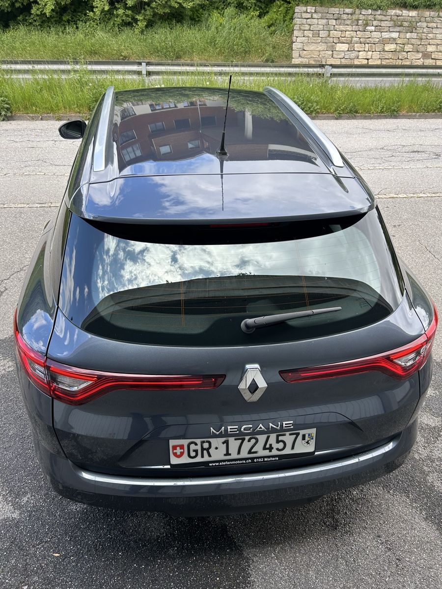 Renault Autos: Renault Megan Frisch ab MFK – D'occasion à Laax GR par Iusti27 2