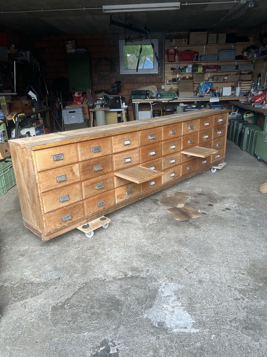 Commodes: Altes Drogeriemöbel  – D'occasion à Murten par dakotahof 2