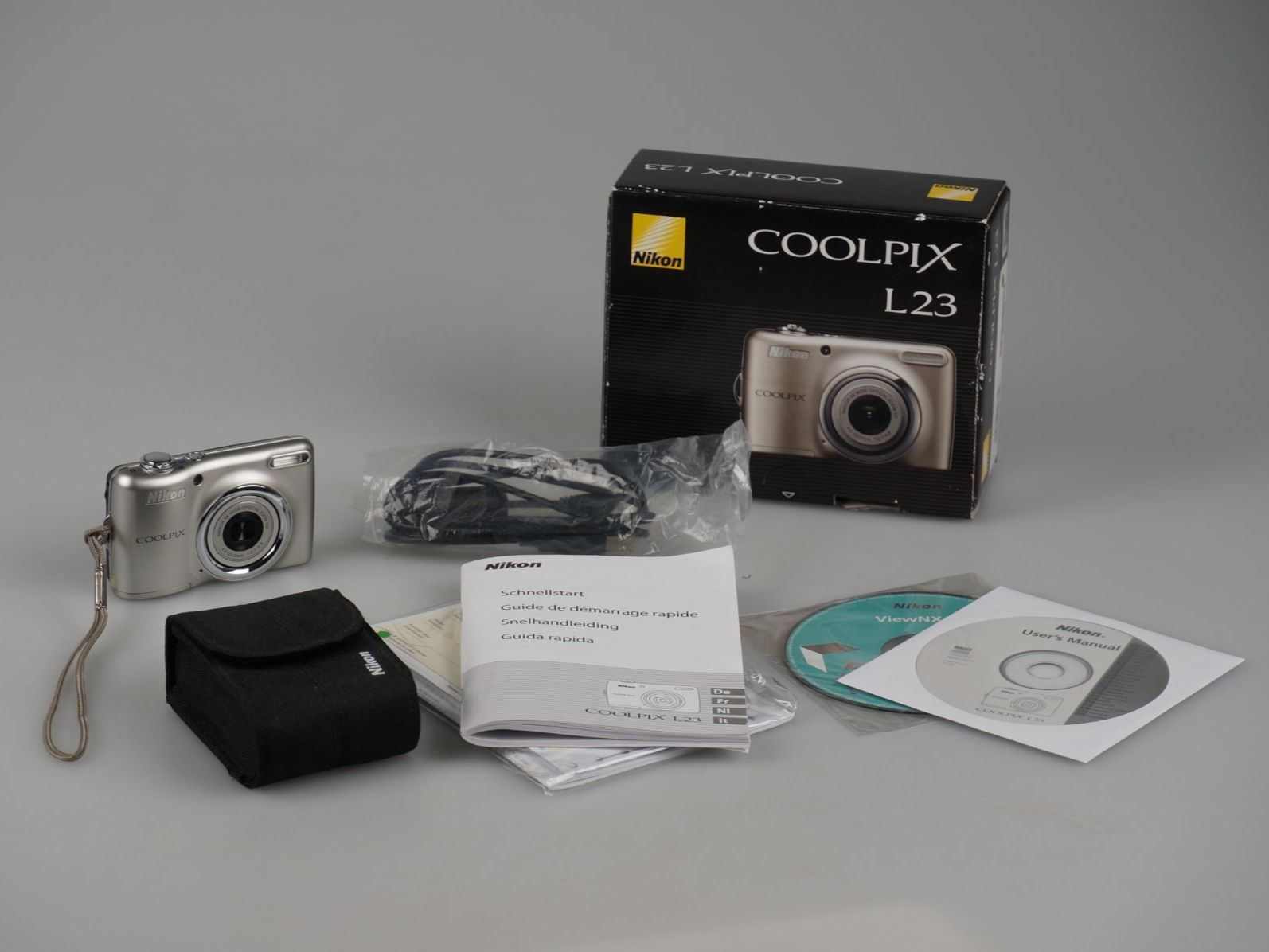 Nikon Fotocamera: Nikon Coolpix L23 (Digital-Kompaktkamera) – Usato da Rüti ZH venduto da Restwert_Rueti_ZH