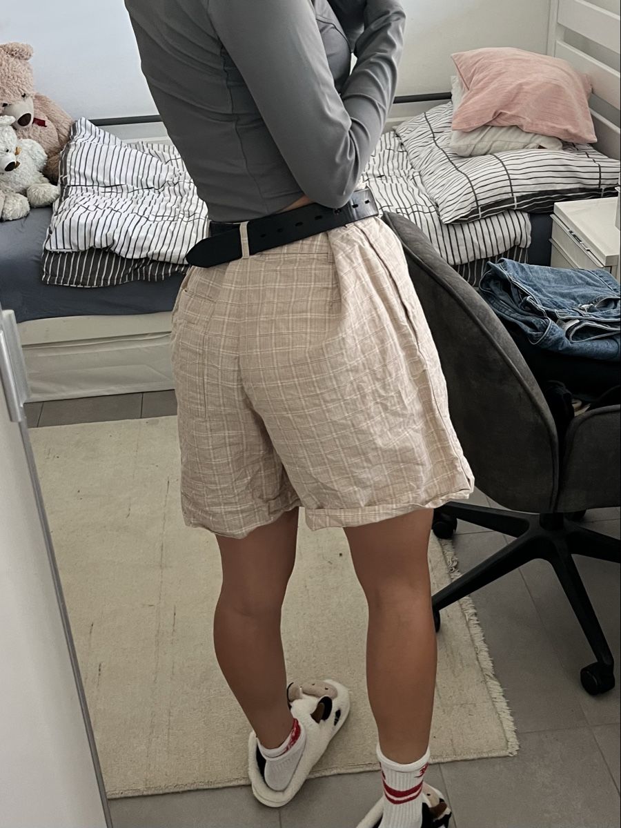 Cos Pantaloni: Short COS en Lin taille XL – Nuovo (secondo la descrizione) da Aigle venduto da sow_m7gm 1