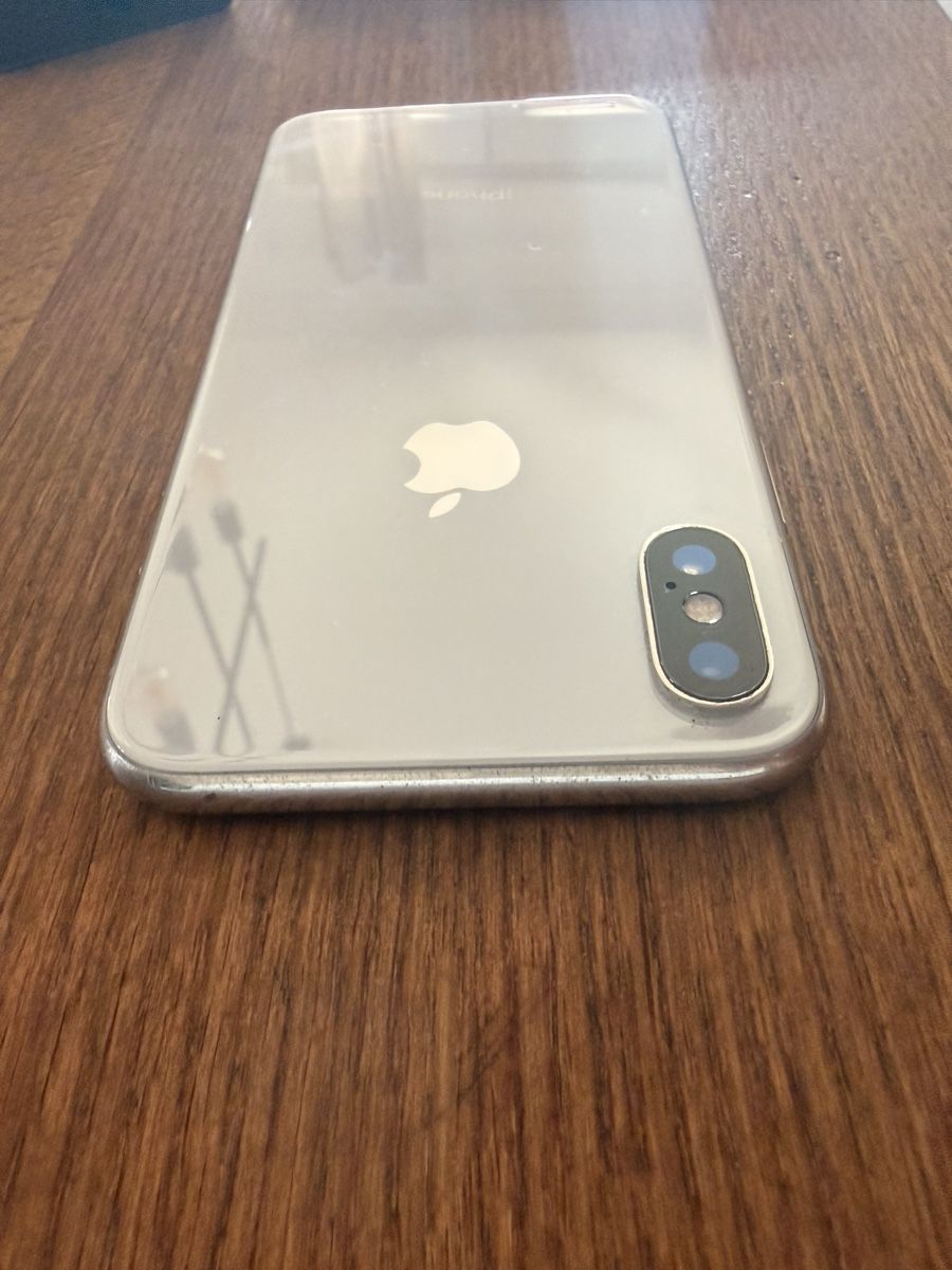 Apple Portables: iPhone X 64gb – D'occasion à Eclepens par Marcopollooo 7