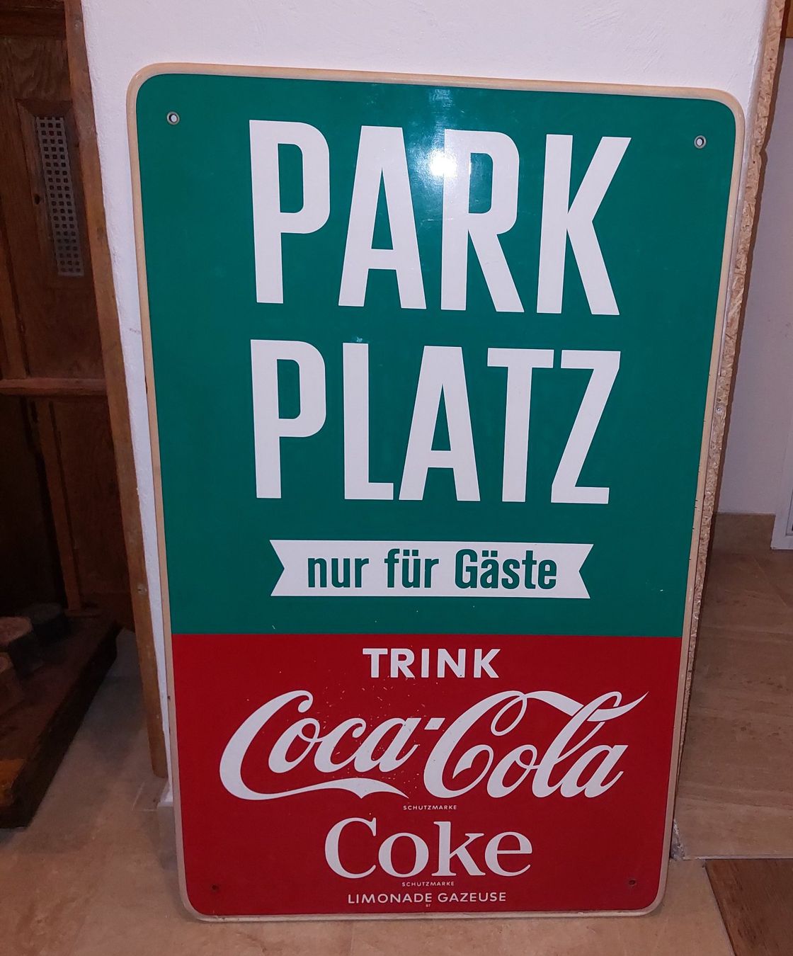 Coca-Cola Insegne: Seltenes Coca-Cola Hartfaser Werbeschild – Usato da Siblingen venduto da rantiques