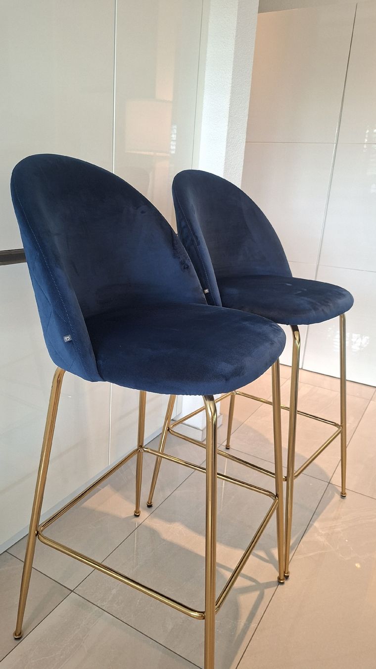 Hocker: Barhocker aus blauem Samt – Gebraucht aus Oberengstringen von Kimchimon 1