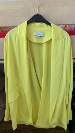 NEU modischer Blazer Gr 36 gelb