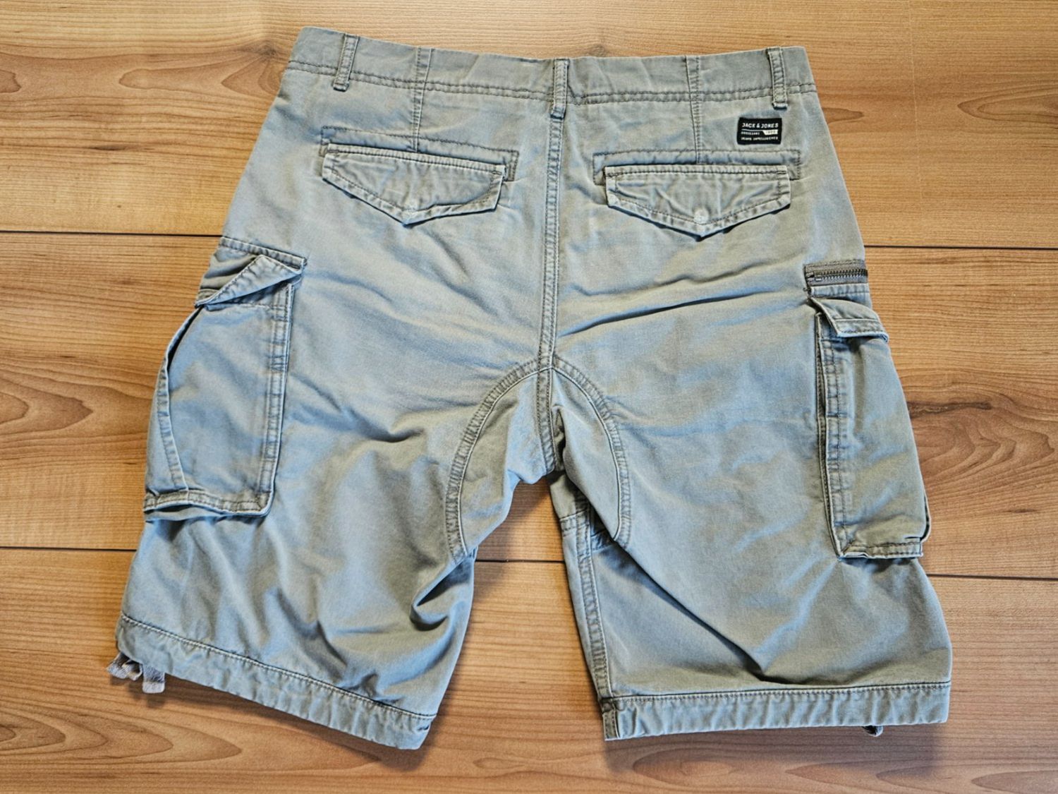 Pantaloni: Kurze Hosen – Usato da Tann venduto da Pepiino 1