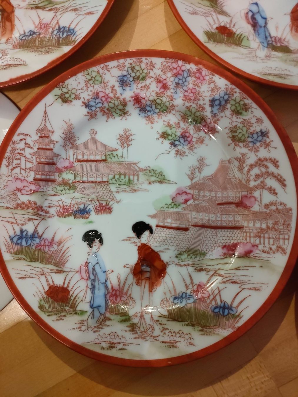 Piatti: Asiatisches / Japanisches Teller Set - 5 Stk – Usato da Wiesendangen venduto da s_er 1