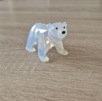 Swarovski Kristall Weisser Opal *Eisbärenjunge*