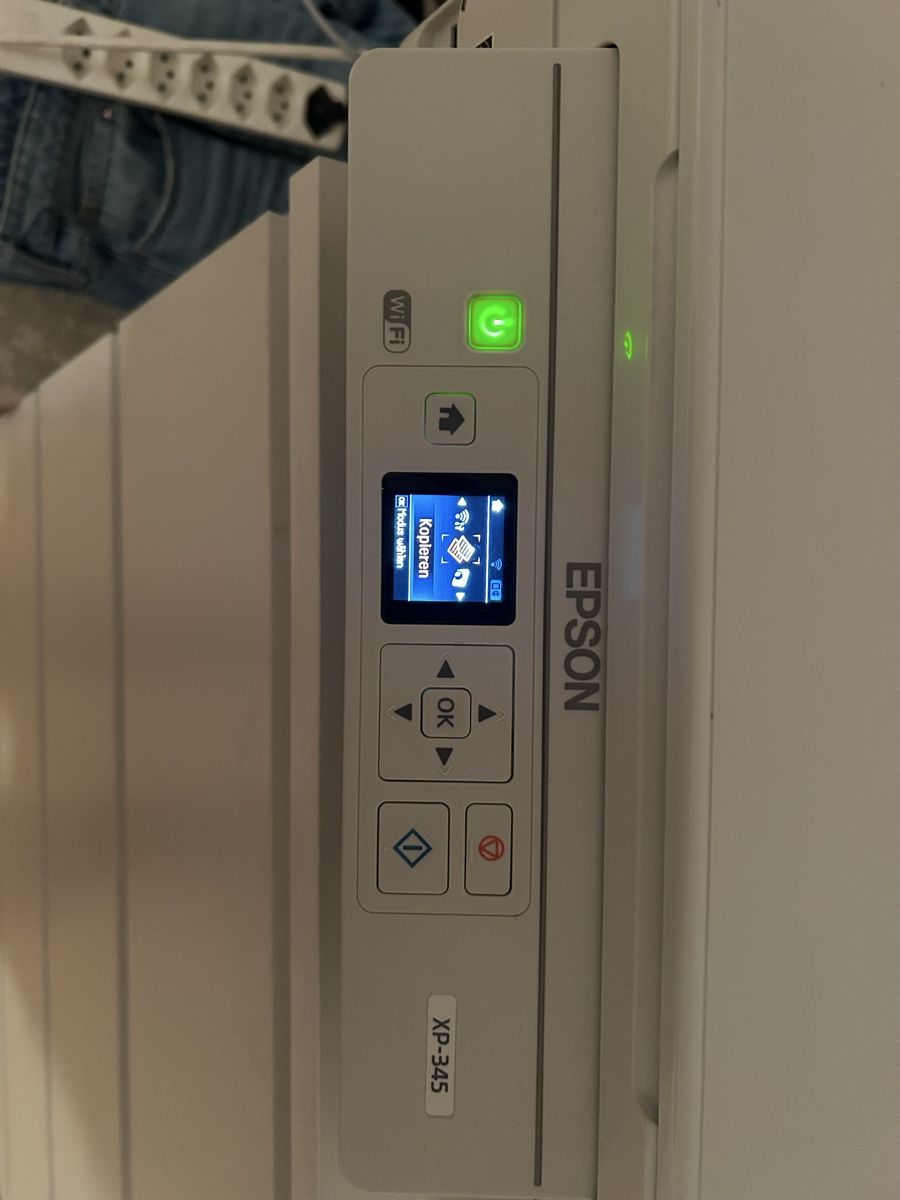 Epson Imprimantes: Drucker Scanner Epson XP 345 – D'occasion à Pfäffikon ZH par MariaNatalia 1