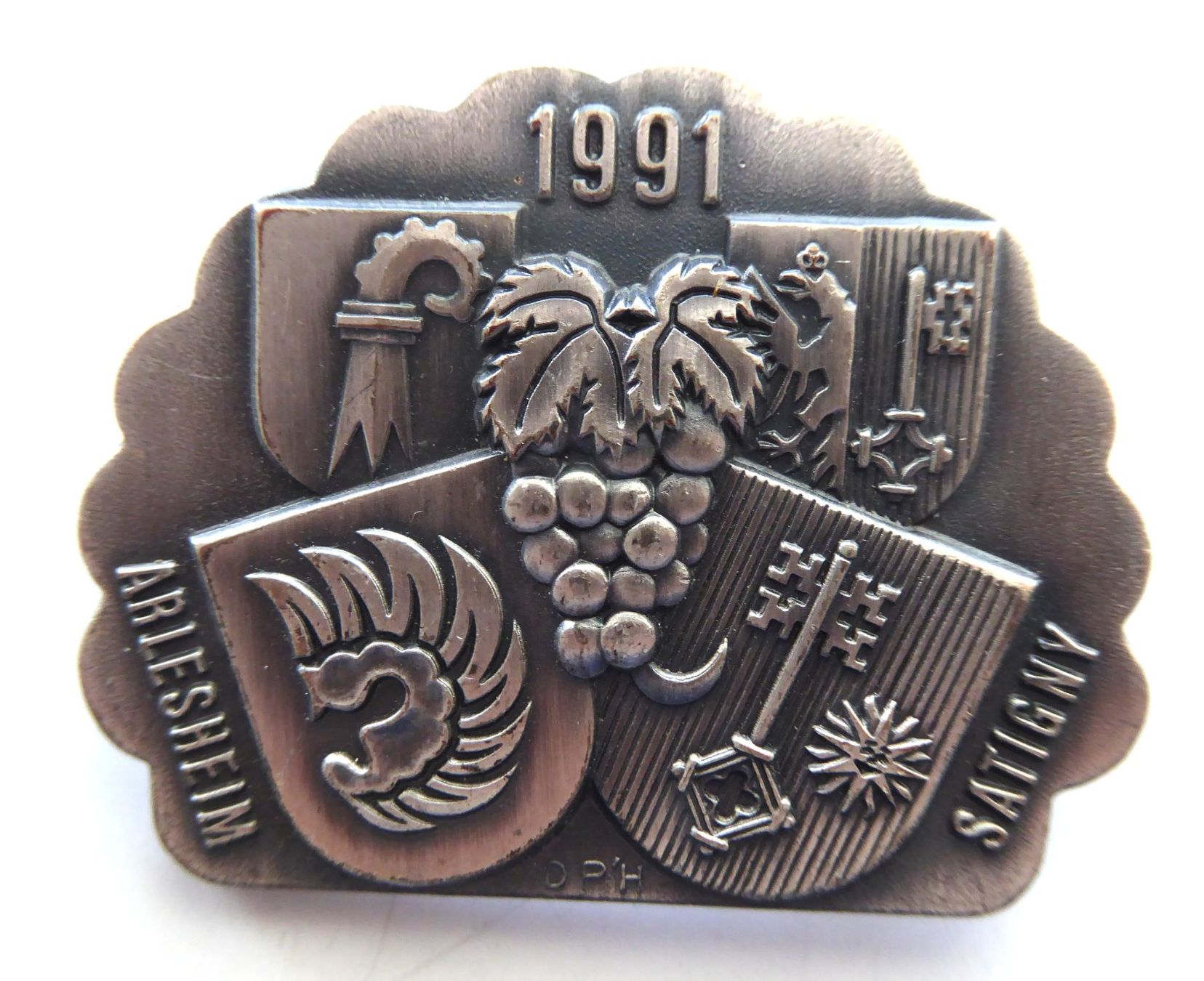 Placchette & Badge: Plakette Arlesheim Satigny 1991 S – Usato da Aesch BL venduto da Kauri1