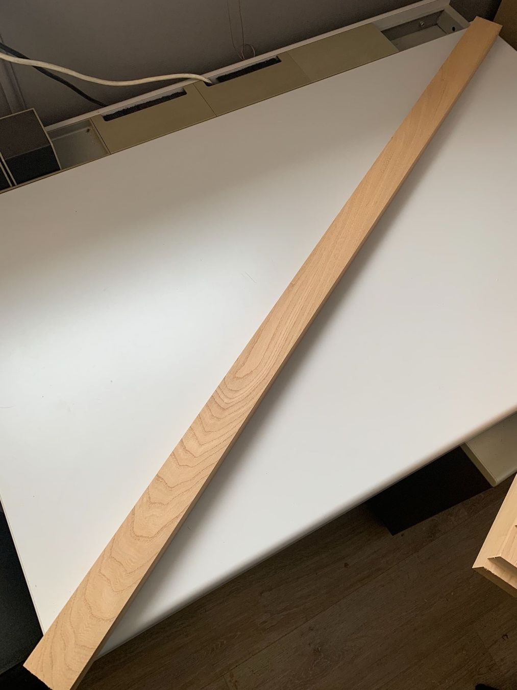 Holzartikel: Ulmen Brett Holzbrett gehobelt – Neu und originalverpackt aus Holziken von