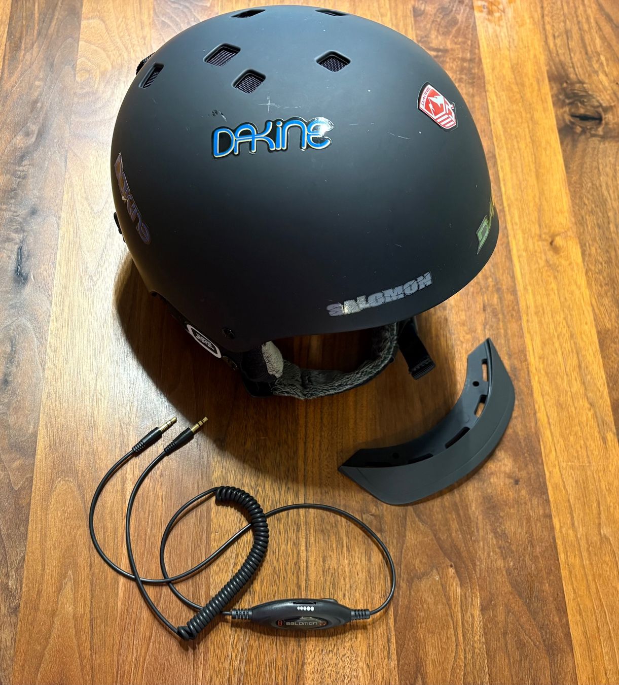 Salomon Caschi: Skihelm mit Lautsprecher Gr. S – Usato da Embrach venduto da Bdennis 2
