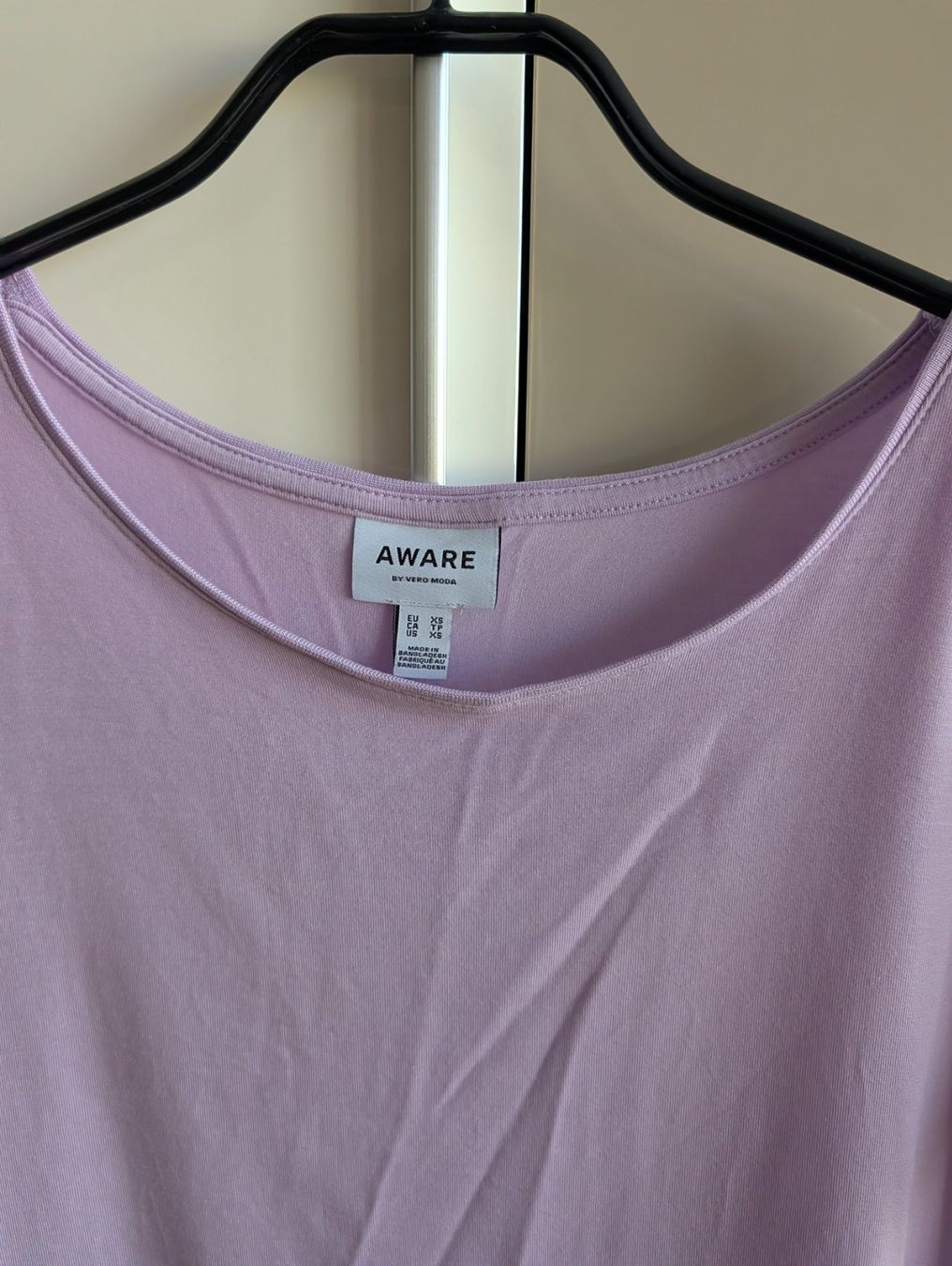 Vero Moda T-Shirts: Shirt Vero Moda Aware XS – Gebraucht aus Appenzell von Pontigui2007 1