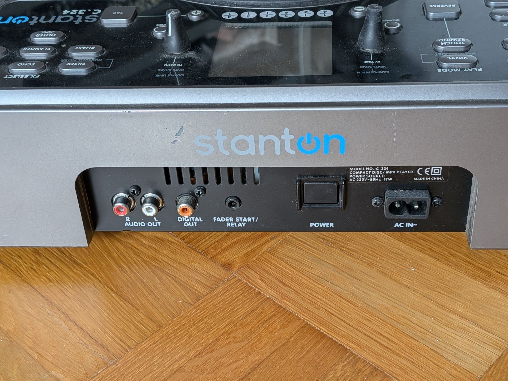 Stanton Console di mixaggio: Stanton C.324 CD-MP3 Player gebraucht mit Kabeln – Usato da Zürich venduto da zch_gx6w 4