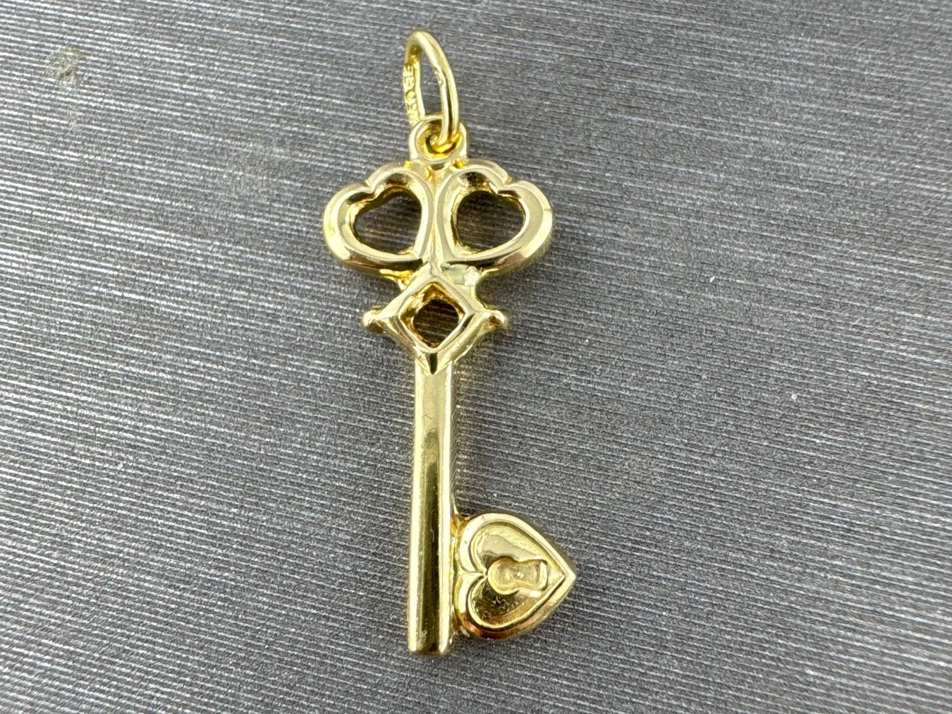 Ciondoli: Anhänger 750 Gold – Usato da Niederuzwil venduto da leo_8857