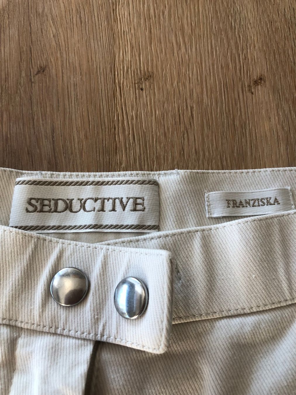 Hosen: Seductive Hose Gr. 36 – Gebraucht aus Adligenswil von futura0041 1