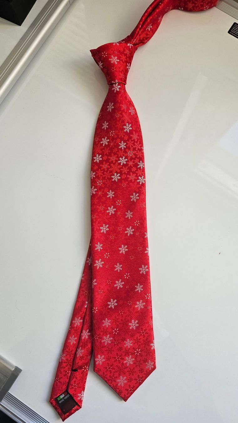Cravatte: Krawatte Schneeflocke Weihnachten – Nuovo e nell'imballaggio originale da Fehraltorf venduto da herrenaccessoirsking 1