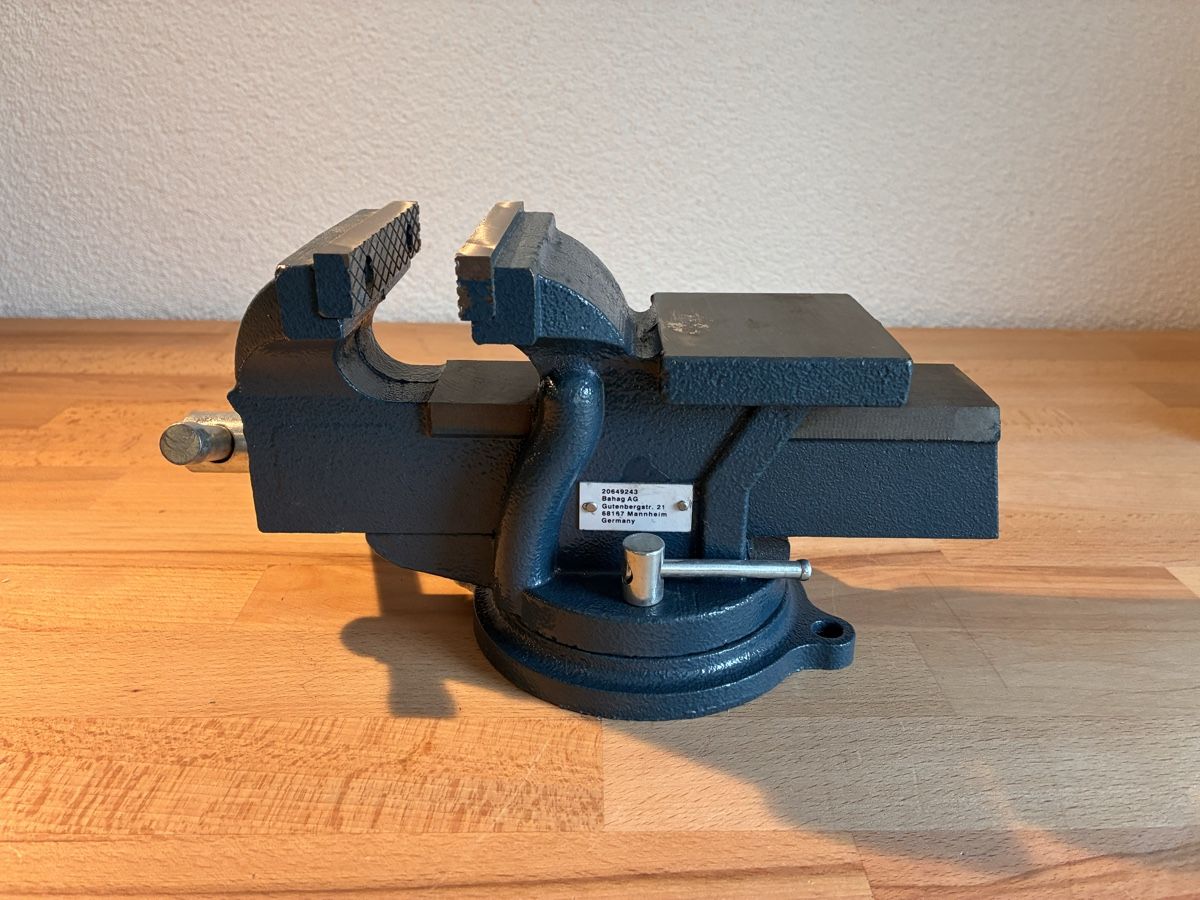 Étau D'Établi 125 Mm En Fonte – Rotation 360° – Multifonction Pour Bricolage, Ponçage Et Fixation Lourde