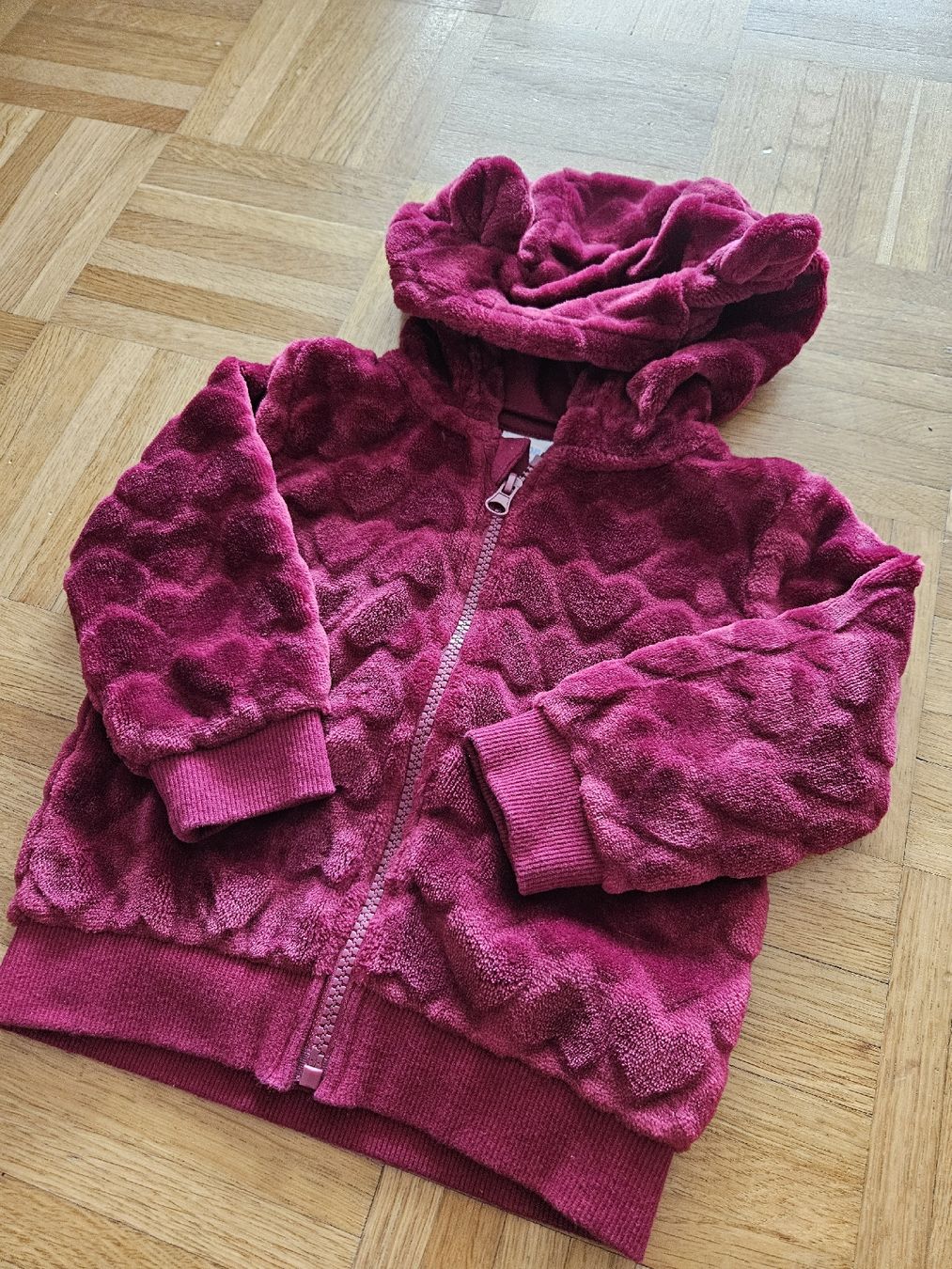 Pullover & Sweatshirts: Jäckli 80 Mädchen – Gebraucht aus Hitzkirch von Silviaa89