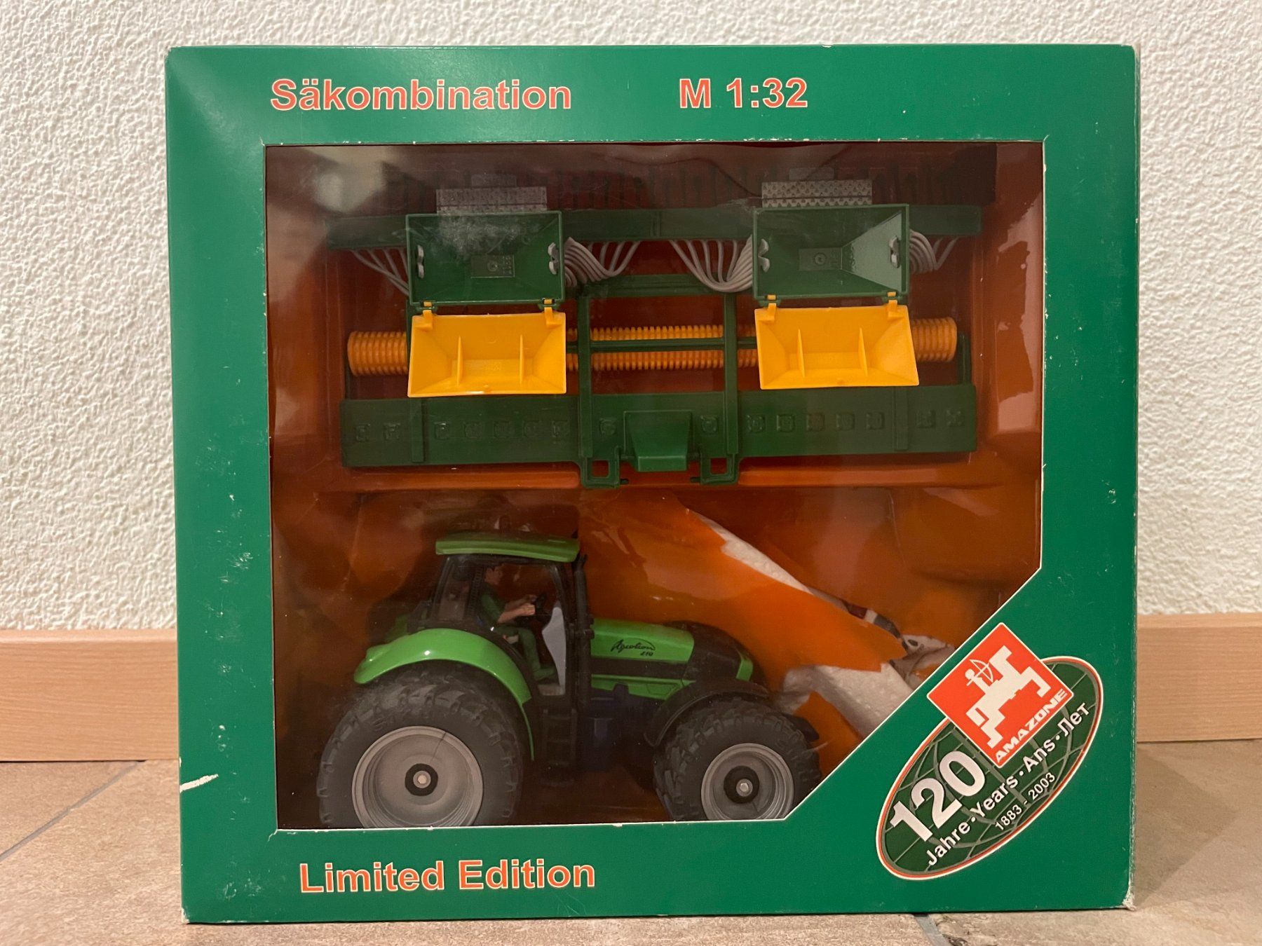 Deutz Traktoren: SIKU Deutz 210 Agrotron mit Amazone Säkombination – Neu und originalverpackt aus Kreuzlingen von Stefan1150 5