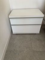 2 Weisse Kommoden mit 2 Schubladen im top Zustand