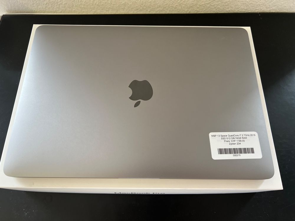MacBook Pro 13 |QuadCore i5 |16GB | 2.0GHz | 2020 | Acheter sur ...