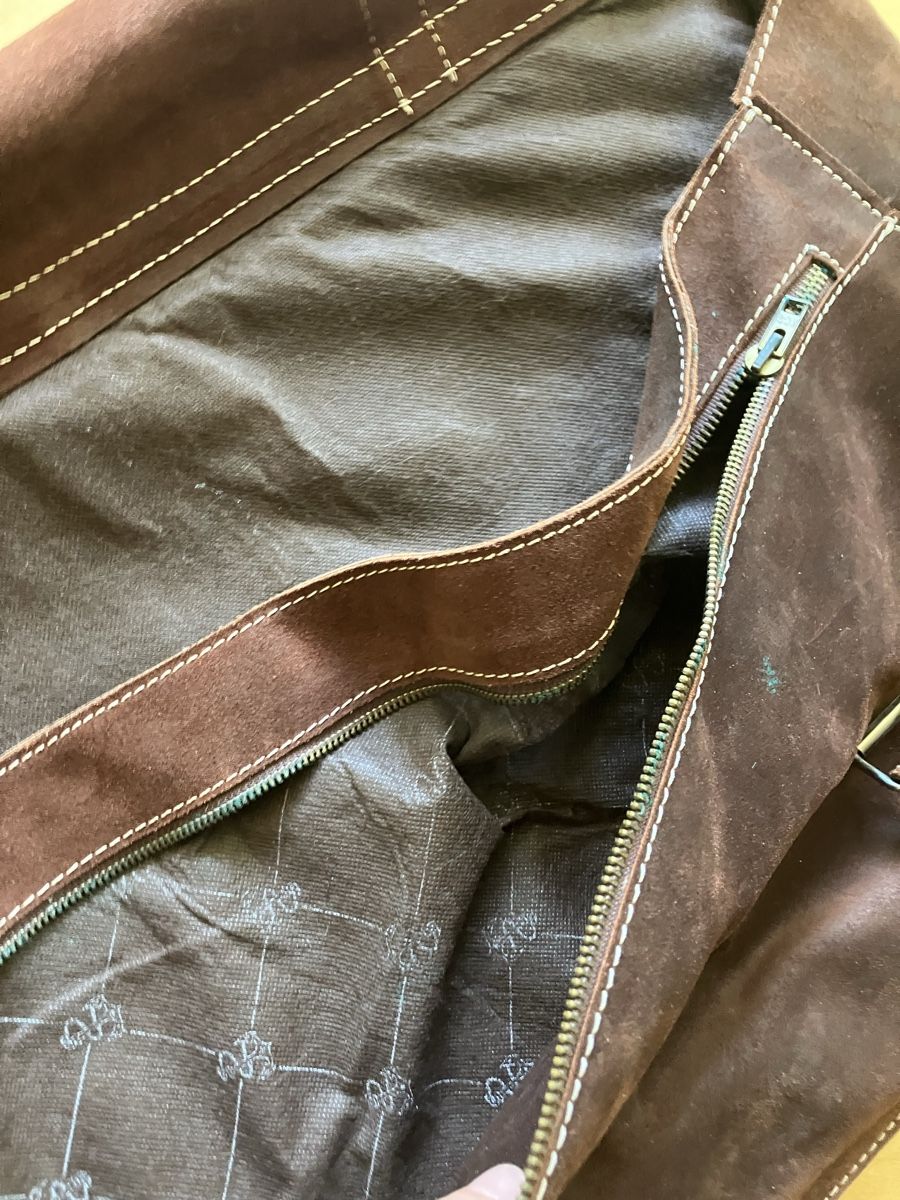 Borse: Grosse Vintage Messengertasche Rauleder – Usato da Stäfa venduto da ummroxana 3