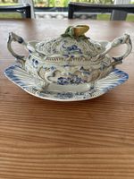 Alte Keramik Sauciere mit Unterteller, Top Zustand! (53)