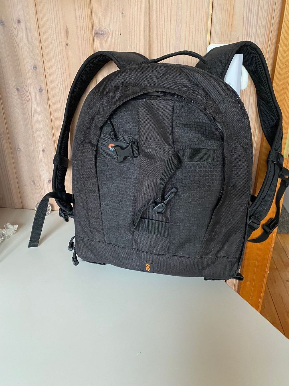 Lowepro Zaini: Kamera Rucksack Lowepro  Pro Runner 200 – Usato da St. Gallen venduto da simeli-