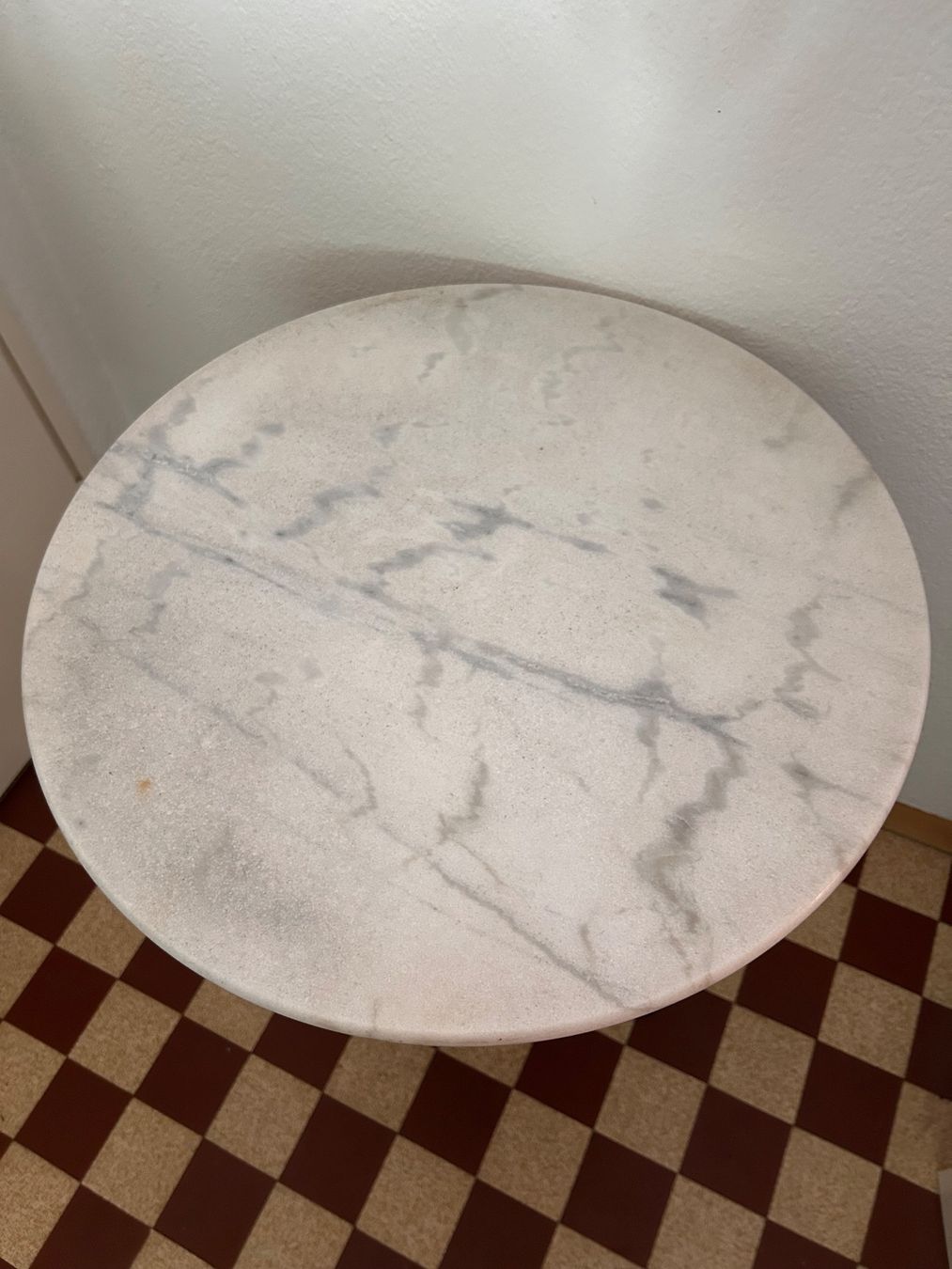 Tables: Balkontischchen für Bastler – Défectueux à Kriens par lay01 1