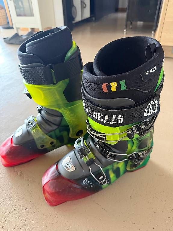 Scarpe da uomo: Chaussures de ski freeride – Usato da Chapelle-sur-Moudon venduto da Maxidub