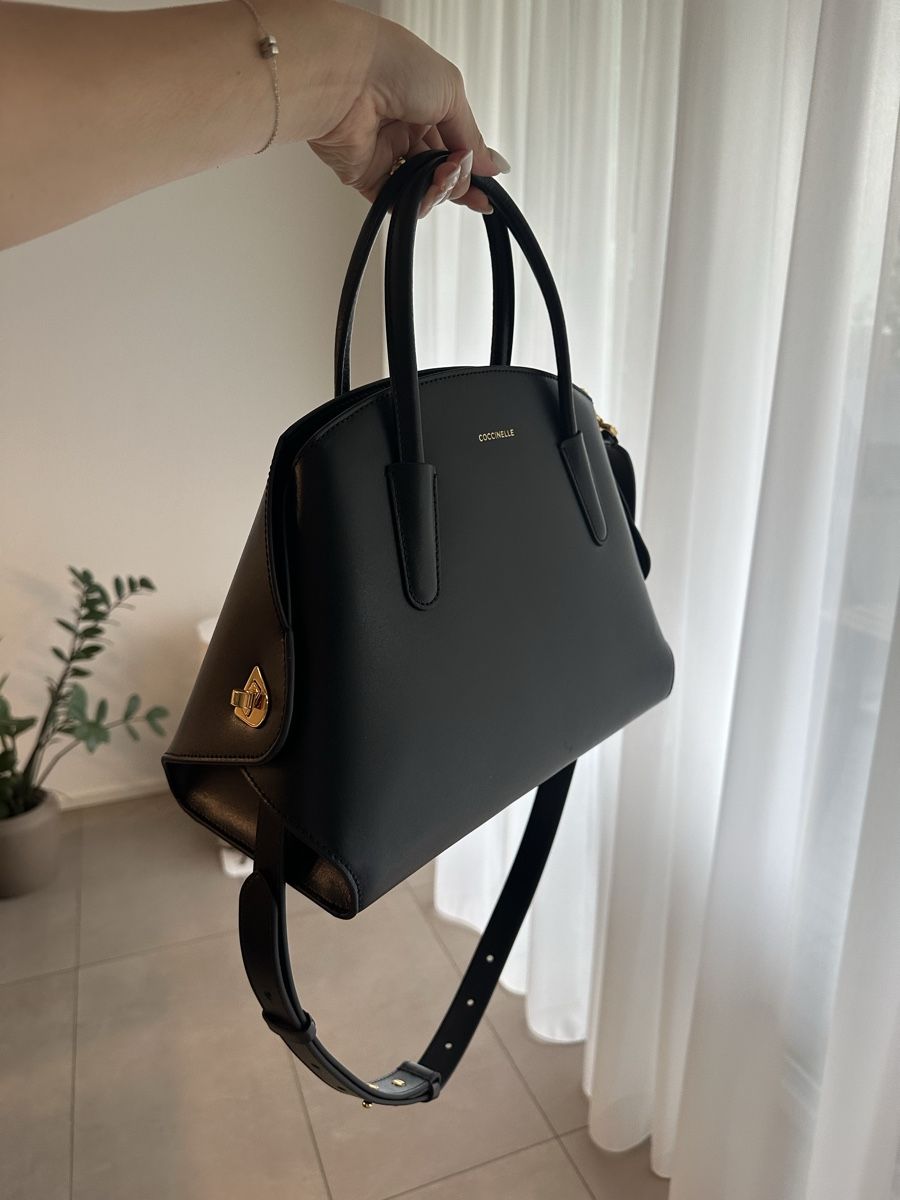 Coccinelle Borse da donna: Neue Coccinelle Ledertasche – Nuovo e nell'imballaggio originale da Chur venduto da moreforless_ 1