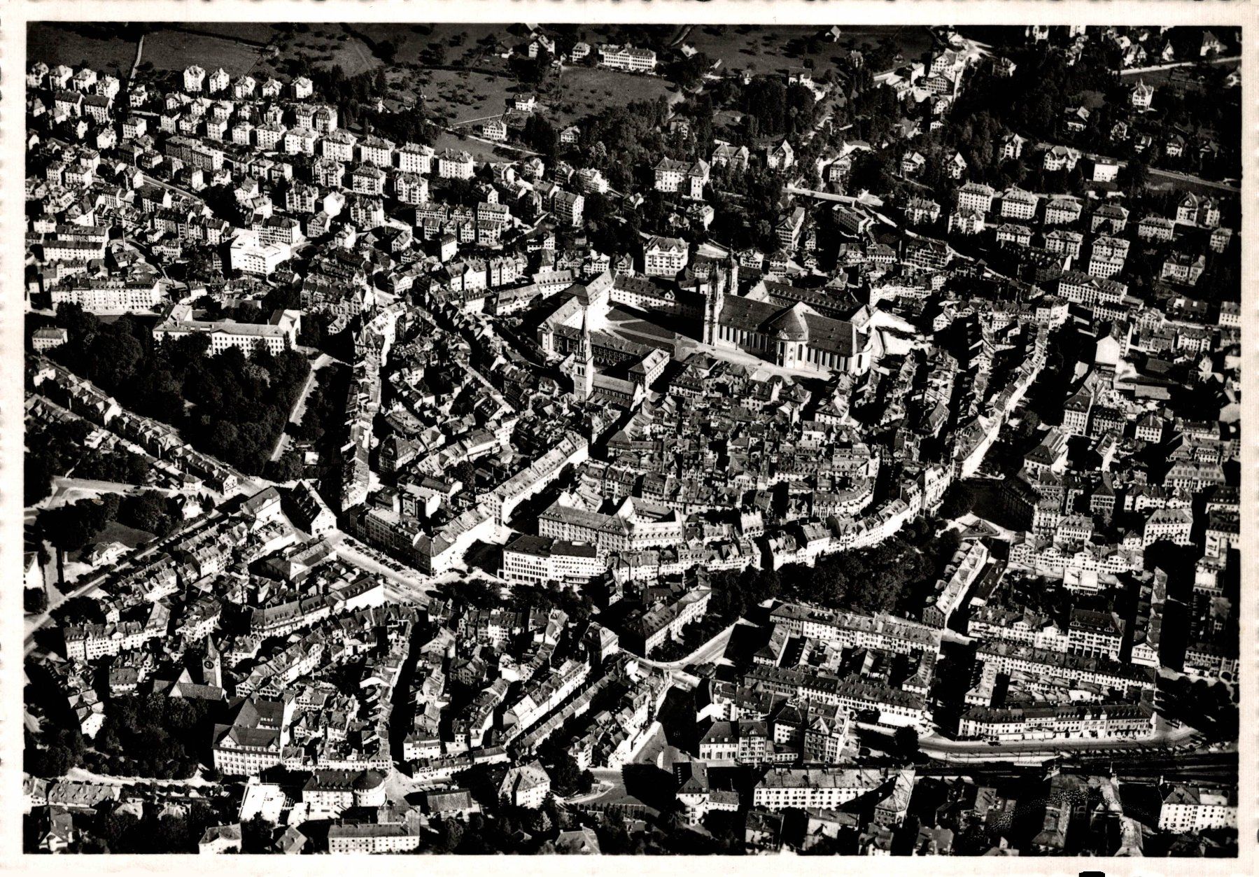 Cartes postales: Flugaufnahme St. Gallen – D'occasion à Bronschhofen par Astore
