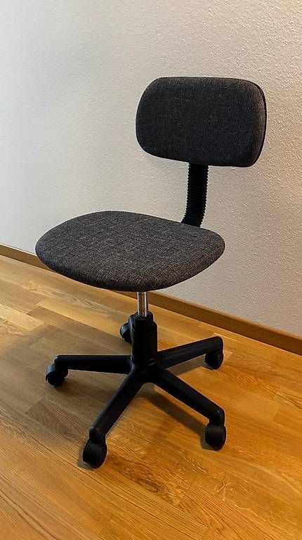 Sedie: Kleine Bürostuhl  – Usato da Luzern venduto da Joanbalo 1