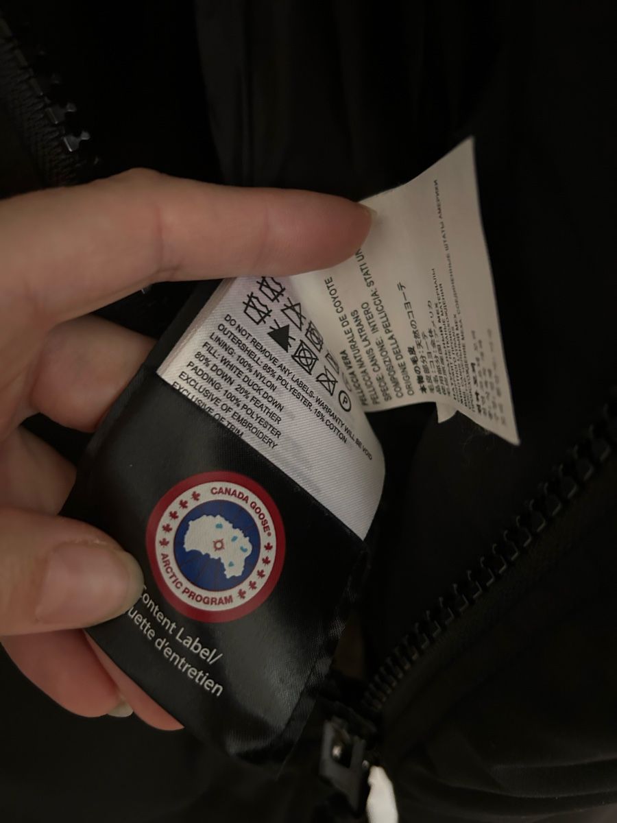 Canada Goose Giacche: Canada Goose parka – Usato da Zürich venduto da evasara 4