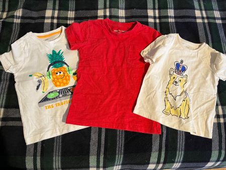 3 Kinder-T-Shirts, guter Zustand, Größe 104