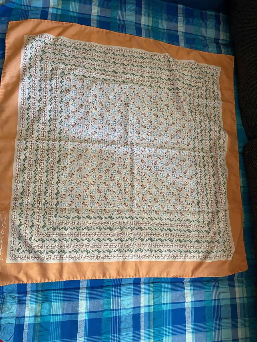 Foulards, Tücher & Schals: Foulard – Gebraucht aus Gretzenbach von Cantate