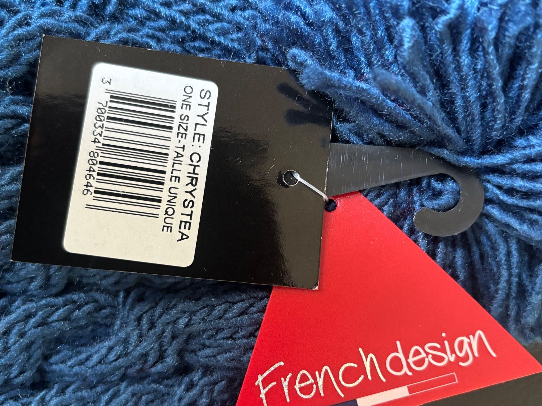 Copricapi, berretti & cappellini: Bonnet neuf Lhotse bleu avec pompon – Nuovo e nell'imballaggio originale da Montreux venduto da elo_c6bf 1