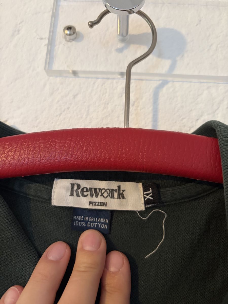 Magliette Polo: Fizzen Rework Polo – Usato da Bern venduto da mae_jn57 2