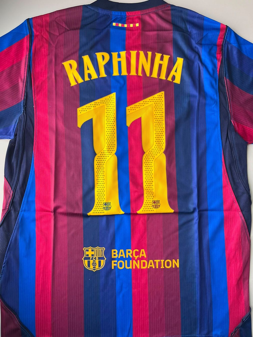 Canottiere & Pantaloni: Raphinha Trikot – Nuovo e nell'imballaggio originale da Worben venduto da zai_dv76