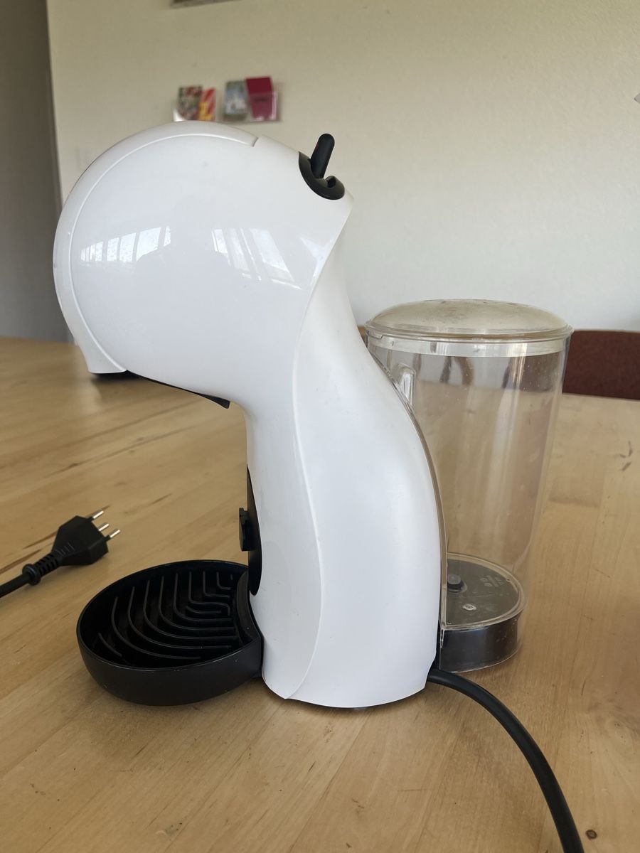 De'Longhi Machines à café & Machines à expresso: Kaffemaschine MIT KAPSELN  – D'occasion à Olten par da.je 2