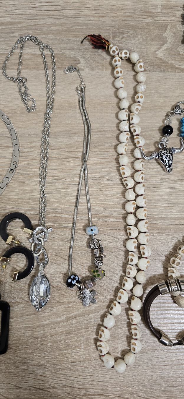 Sonstiger Schmuck: Diverser Modeschmuck /  Bikerschmuck – Gebraucht aus Ostermundigen von Gisler 2
